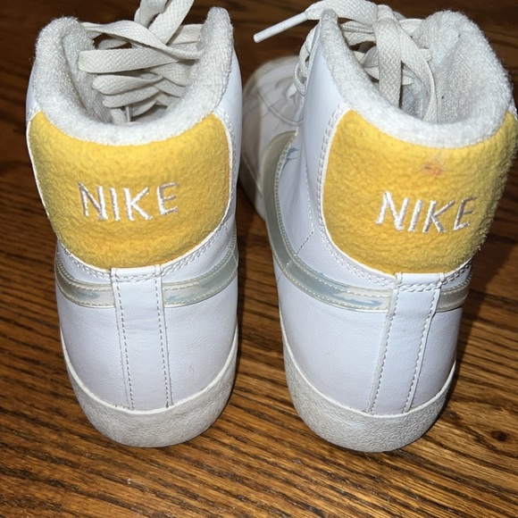 Nike Blazer Mid '77 GS 'Brushstroke - Royal Tint' size US Youth 6, Womens 7.5 - Picture 5 of 7